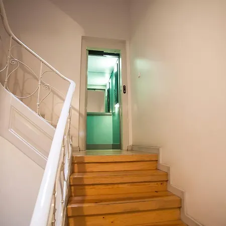 Central 3Bdr Apartment In Lisbon By Lovelystay Apartment *