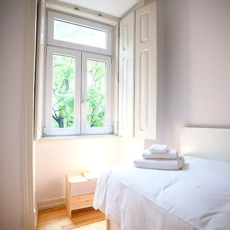 Elegance & Charm By Lovelystay *